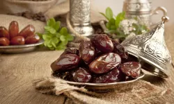 Tips Memilih dan Menjaga Kualitas Buah Kurmamu Bertahan Lebih Lama dan Tetap Segar